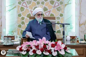 دیدار کارکنان نمونه با تولیت آستان قدس رضوی