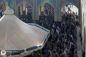 اقامه نماز عید فطر در حرم مطهر رضوی-1