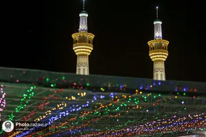 حال و هوای حرم مطهر رضوی در شب عید غدیر