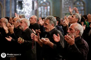 عزاداری شام اربعین حسینی در حرم مطهر رضوی