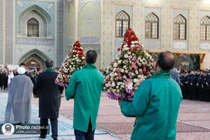 آیین تعویض پرچم حرم امام رضا علیه&zwnj;السلام در آستانه ماه ربیع الاول