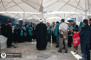 تشرف زائران جمهوری آذربایجان به حرم مطهر رضوی