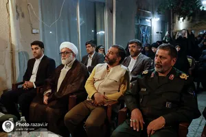 آیین رونمایی کتاب &laquo;شیشه&zwnj;های ترک&zwnj;خورده&raquo; باحضور تولیت آستان قدس رضوی