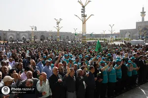 آیین اذن خدمت خادمین شهری در دهه کرامت