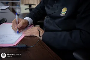 پاسخگویی تلفنی مدیر خدمه حرم مطهر رضوی به مخاطبان سامانه ۱۳۸
