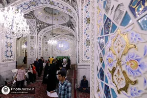 خوشنویسی احادیث رضوی در حرم امام رضا(علیه&zwnj;السلام)