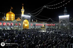 مراسم احیاء شب بیست و یکم ماه رمضان در حرم مطهر رضوی - 1