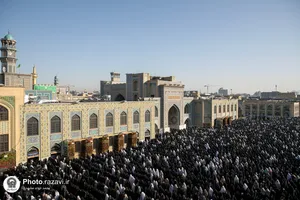 اقامه نماز عید فطر در حرم مطهر رضوی-1
