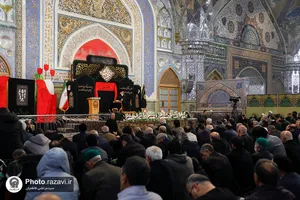 عزاداری ظهر شهادت حضرت زهرا(س) در حرم مطهر رضوی