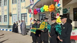وقتی پرچم رضوی، مهمان اولین روز مدرسه شد