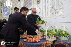 قرار عاشقی دانش آموزان در حرم مطهر رضوی