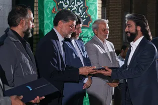 آیین تجلیل از معلمان مدارس امام رضا علیه‌السلام