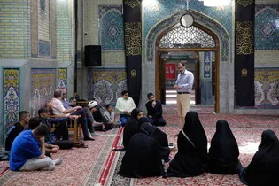 تشرف فیلمنامه‌نویسان برگزیده جشنواره فیلم کوتاه رضوی به حرم امام رضا علیه‌السلام
