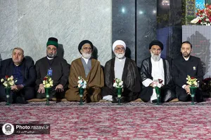 آیین خطبه&zwnj;خوانی شب میلاد امام رضا(علیه&zwnj;السلام) در حرم مطهر رضوی - 1