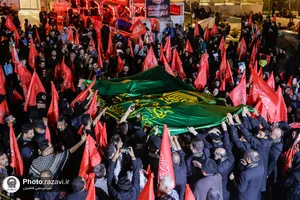 حضور کاروان سفیران امام رئوف علیه&zwnj;السلام در ابتدای مسیر پیاده&zwnj;روی زائران اربعین در نجف اشرف
