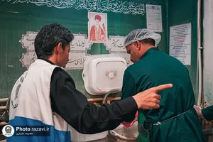بازدید کارشناسان بهداشت حرم مطهر رضوی از چایخانه&zwnj;ها