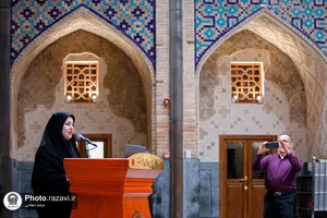جلسه دفاع از پایان&zwnj;نامه در حرم مطهر رضوی