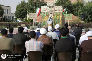 غبارروبی مزار شهید گمنام زائرشهر رضوی