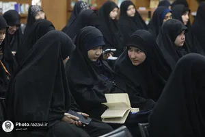 خوانش مجموعه كتاب&zwnj;های &laquo;سرگذشت استعمار&raquo;
