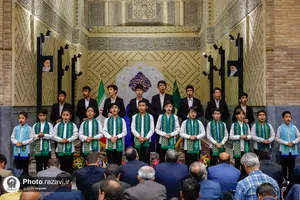 تشرف مدیران پرستاری بیمارستان های کشور به حرم مطهر رضوی