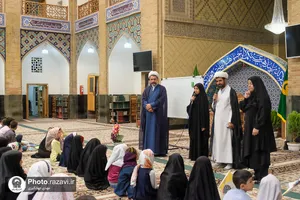 نشست قرآنی ویژه کودکان ناشنوا در حرم مطهر رضوی