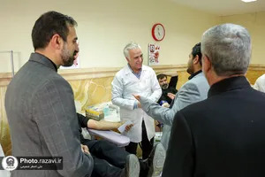 اهدا خون توسط جمعی از خدام حرم مطهر رضوی