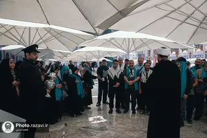 تشرف زائران جمهوری آذربایجان به حرم مطهر رضوی