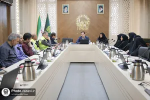 رونمایی از نشریات سازمان انتقال خون موجود در گنجینه رضوی