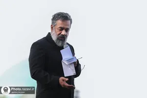 چهارپایه خوانی شهادت امام رضا علیه&zwnj;السلام در حرم مطهر رضوی