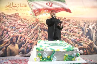 تبیین نقش ایمان و آگاهی در تداوم مقاومت مردمی در جشن میلاد حضرت زینب (س)