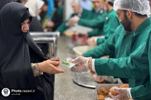 حال و هوای حرم مطهر رضوی در دهه کرامت