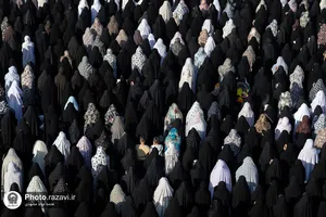 اقامه نماز عید فطر در حرم مطهر رضوی-1