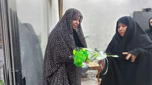 تجلیل خادم‌یاران نجف‌آباد از همسر جانباز۷۰درصد شهید