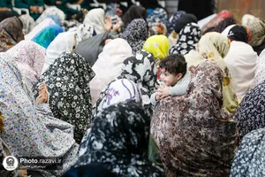 حضور خدام حرم مطهر رضوی در زندان مشهد