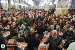 حال و هوای حرم مطهر رضوی در شب شهادت حضرت زهرا(سلام الله علیها)