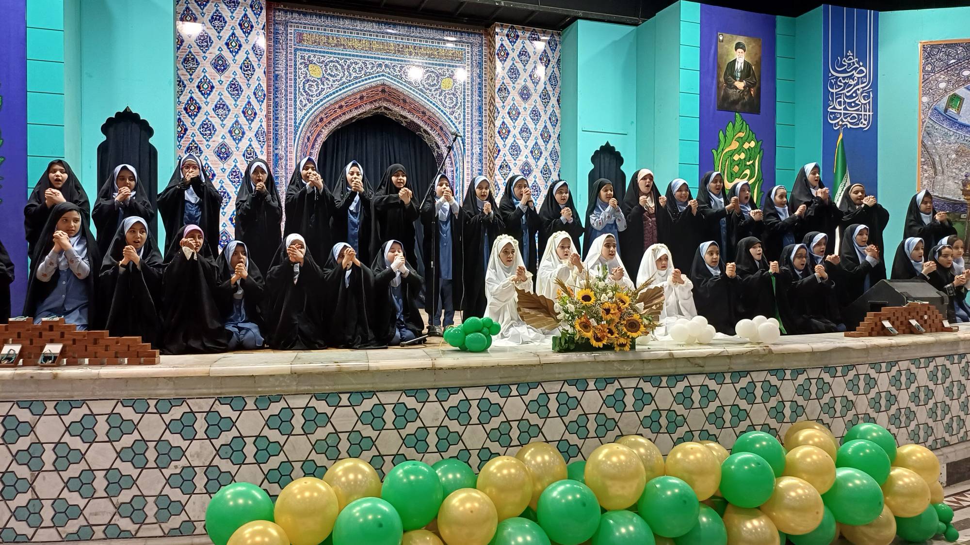 جشن‌های عیدانه مدارس امام رضا(ع) در دل دهه کرامت