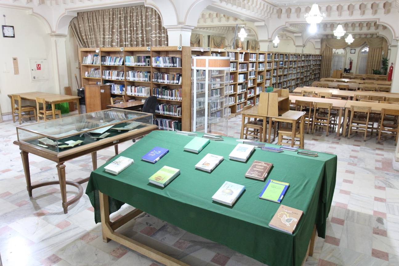 دسترسی به 250 هزار منبع مطالعاتی در کتابخانه تخصصی اهل بیت(ع) آستان قدس رضوی