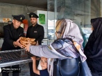 پخت و توزیع 45 هزار قرص نان گرم در روز شهادت امام حسن عسکری (ع)