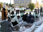 غبار روبی گلزار شهدای مدفون در زیارتگاه شهید مدرس(ره)
