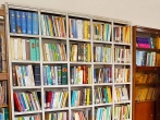 اهدای مجموعه کتاب‌های ادبی به منطقه محروم مهرآباد مشهد