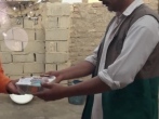 ۱۲۰۰ بسته گوشت گوسفندی در محلات و روستاهای منطقه سیستان توزیع شد