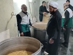 ۹۰۰ پرس غذا به نیابت از حاج قاسم بین نیازمندان ریحان شهر توزیع شد