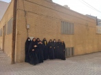 مرور برگی از تاریخ انقلاب اسلامی با حضور دختران مدرسه امام رضا(ع) 