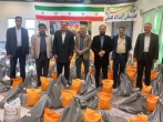 توزیع بسته های مواد غذایی در بین دانش آموزان بی بضاعت اصفهانی