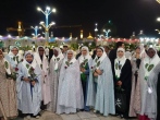 تشرف بانوان مهمان جشنواره «رسانه خورشید» به حرم مطهر رضوی