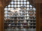 عکس با کیفیت : پنجره زیارت در صحن گوهرشاد حرم مطهر رضوی