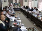 نشست رئیس مرکز خادمیاری آستان قدس رضوی با خادمیاران استان مرکزی