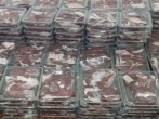 توزیع 880 بسته گوشت نذری میان خانواده‌های محروم استان آذربایجان شرقی