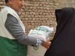 سفره‌ ۲۰۰ خانواده عزتمند روستاهای سیستان و بلوچستان معطر به عطر رضوی شد