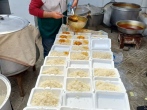طبخ و توزیع ۸۸۸ پرس غذا در تهران به مناسبت سالروز میلاد امام مهربانی‌ها 